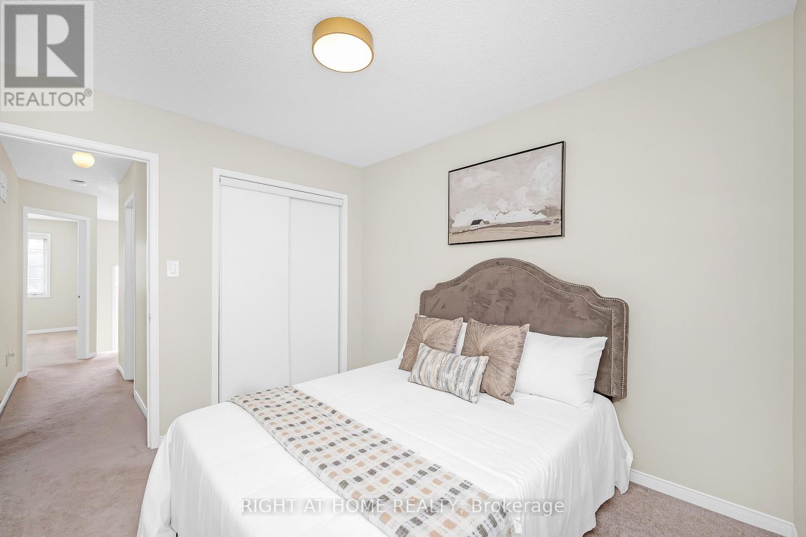 107 Bernard Avenue, Brampton (Fletcher's Creek South), Ontario  L6Y 5S9 - Photo 20 - W12880354