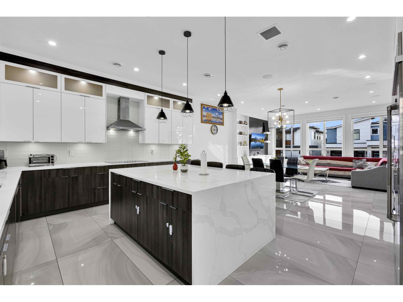 16775 18b Avenue, Surrey, British Columbia  V3Z 1A2 - Photo 13 - R3099116