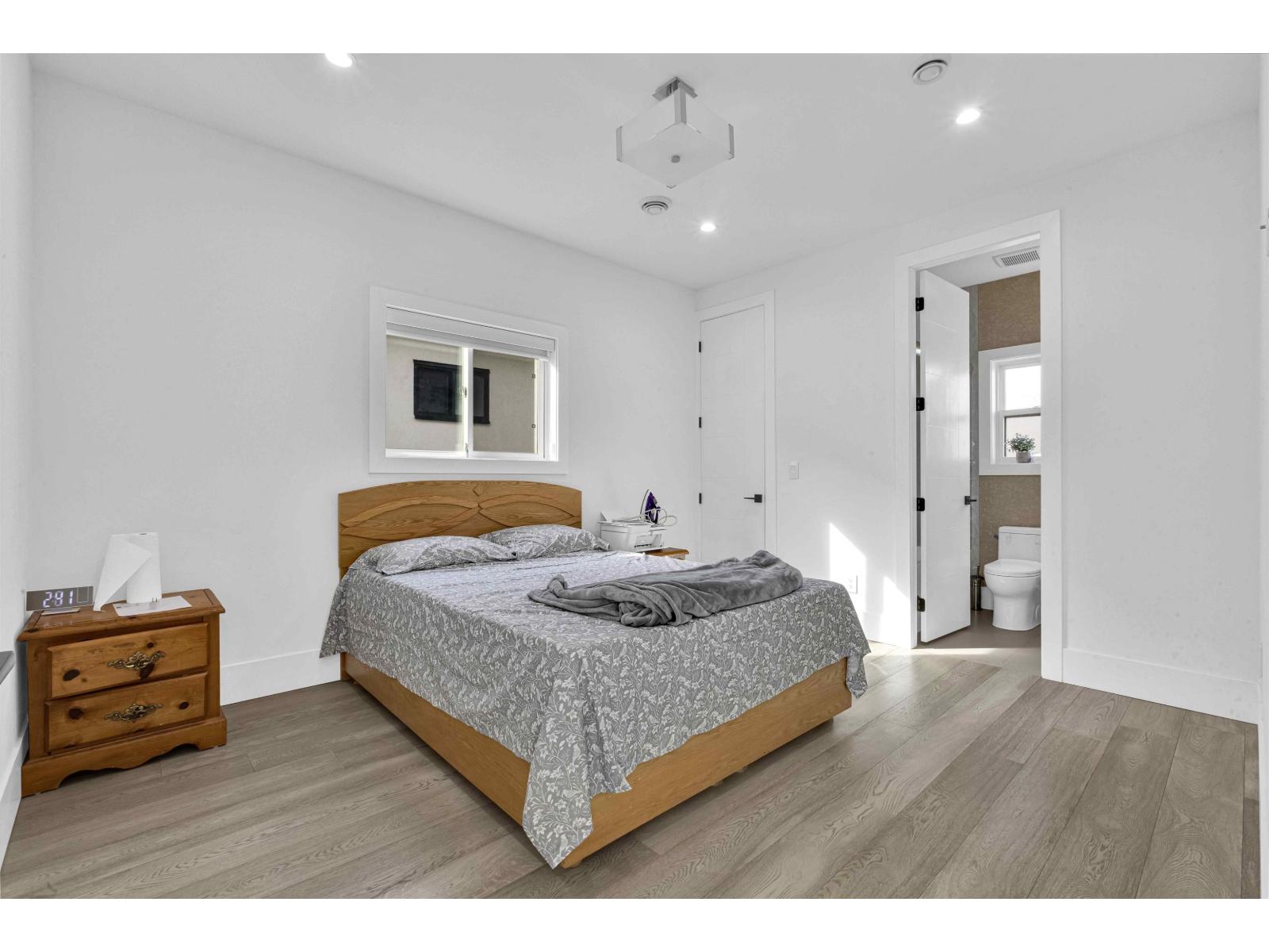 16775 18b Avenue, Surrey, British Columbia  V3Z 1A2 - Photo 22 - R3099116