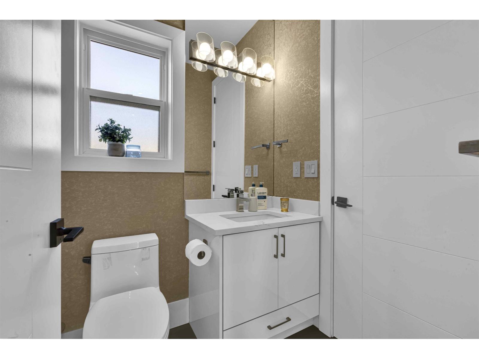 16775 18b Avenue, Surrey, British Columbia  V3Z 1A2 - Photo 23 - R3099116