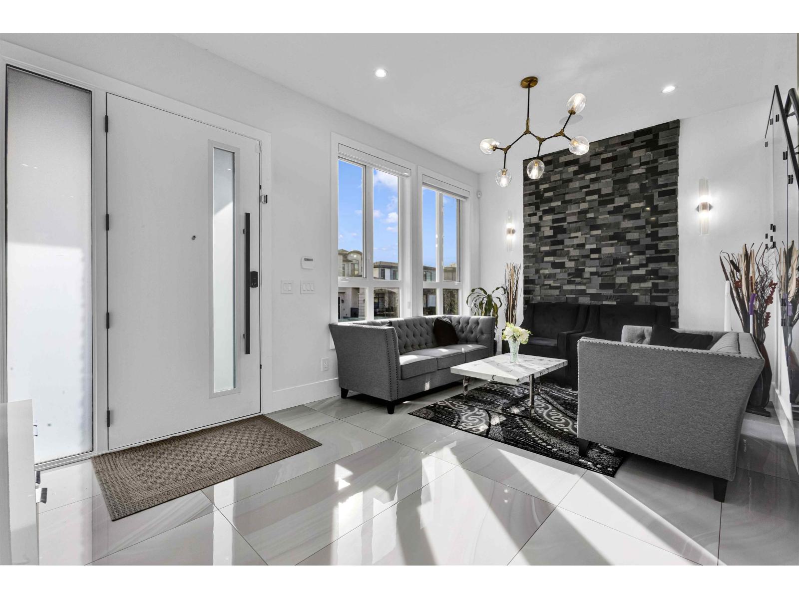 16775 18b Avenue, Surrey, British Columbia  V3Z 1A2 - Photo 6 - R3099116