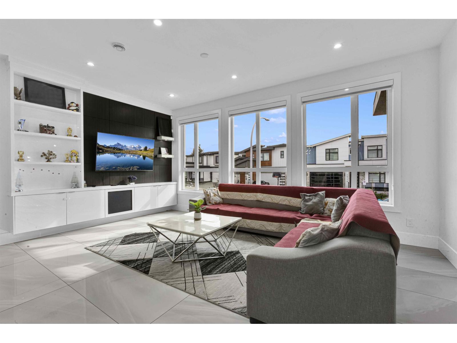 16775 18b Avenue, Surrey, British Columbia  V3Z 1A2 - Photo 7 - R3099116