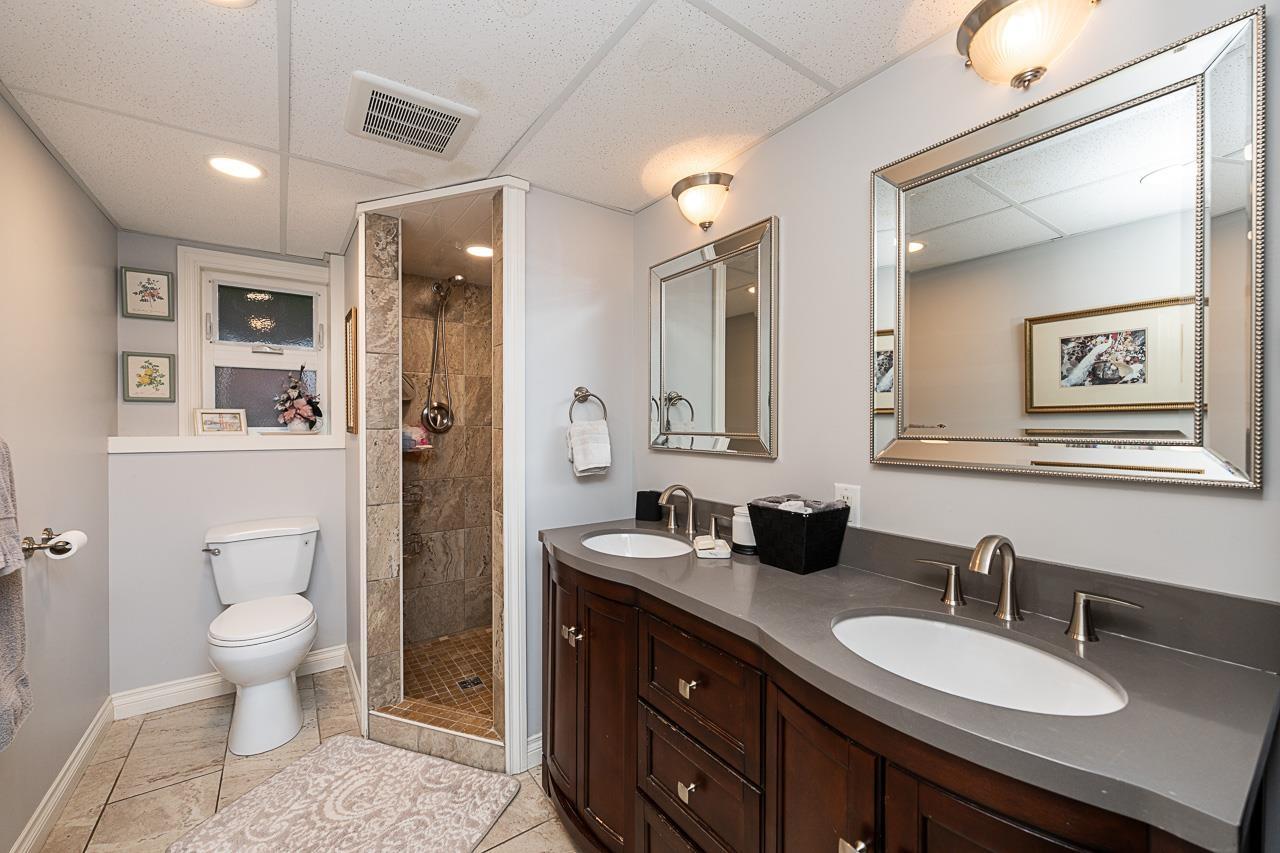 2259 Mountain Drive, Abbotsford, British Columbia  V3G 1E4 - Photo 22 - R3098239