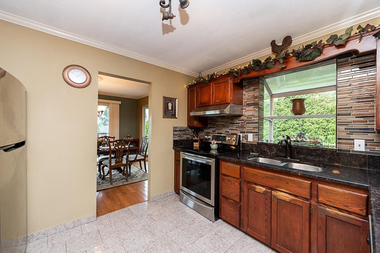 2259 Mountain Drive, Abbotsford, British Columbia  V3G 1E4 - Photo 8 - R3098239