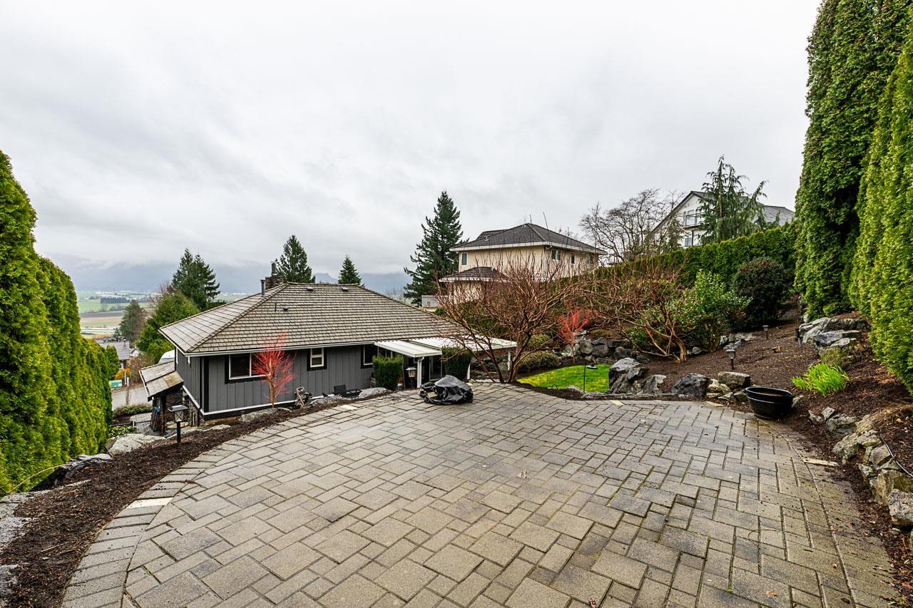 2259 Mountain Drive, Abbotsford, British Columbia  V3G 1E4 - Photo 35 - R3098239
