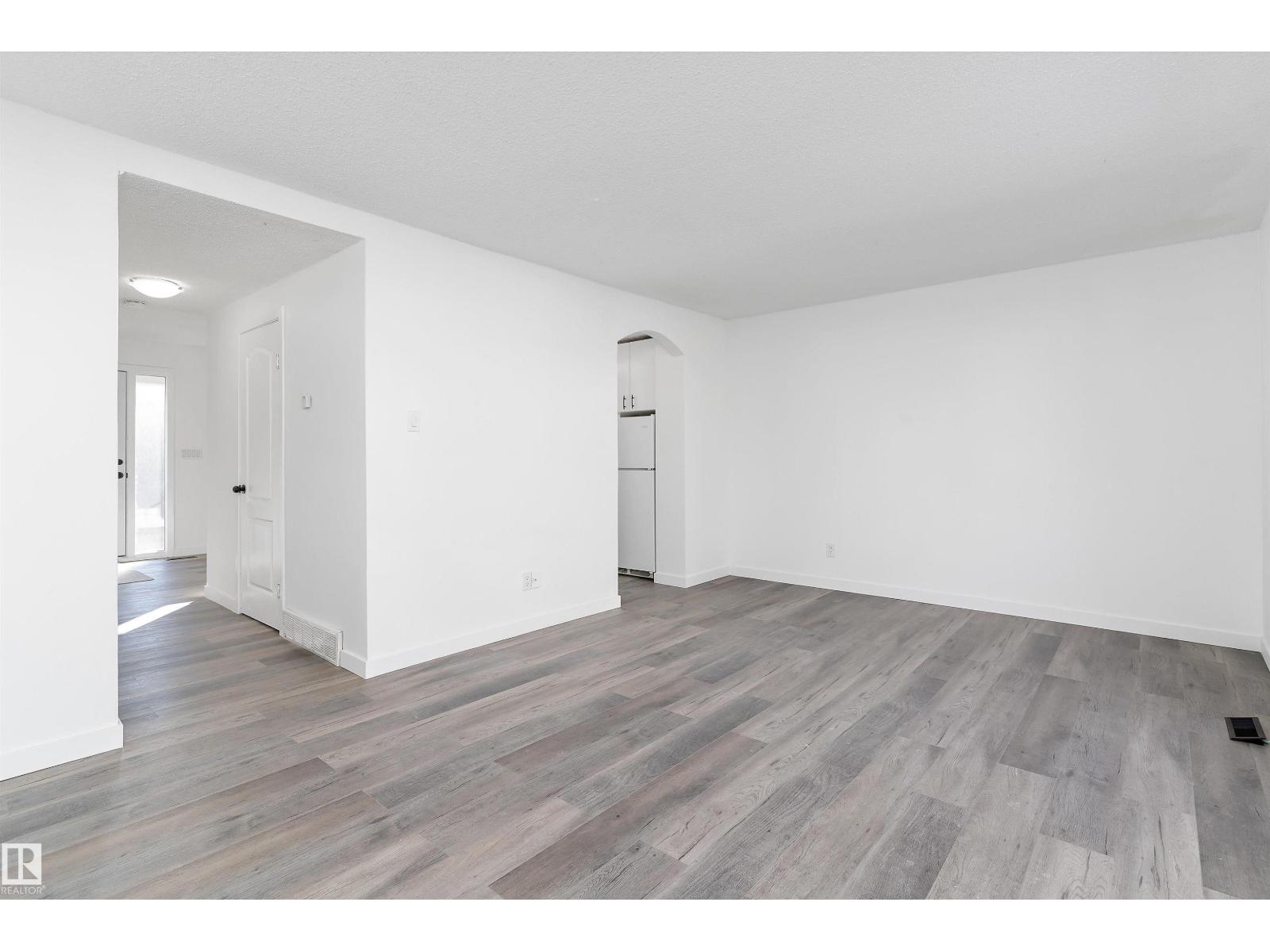 Unknown Address, ,     - Photo 11 - E4477119