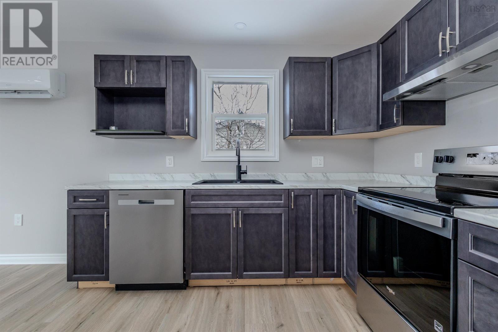 201 Rotary Drive, Cape Breton, Nova Scotia  B1P 6L4 - Photo 8 - 202604530