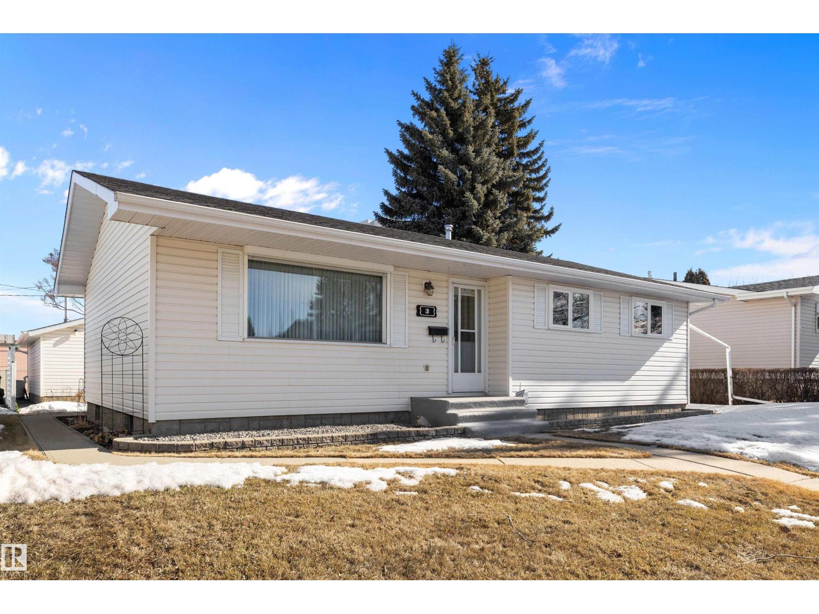 3 Cayuga St, Leduc, Alberta  T9E 4N8 - Photo 2 - E4477127