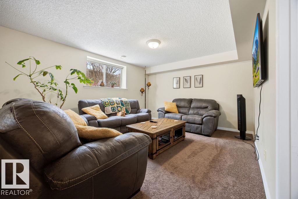 9007 166 Av Nw, Edmonton, Alberta  T5Z 3H5 - Photo 21 - E4477334