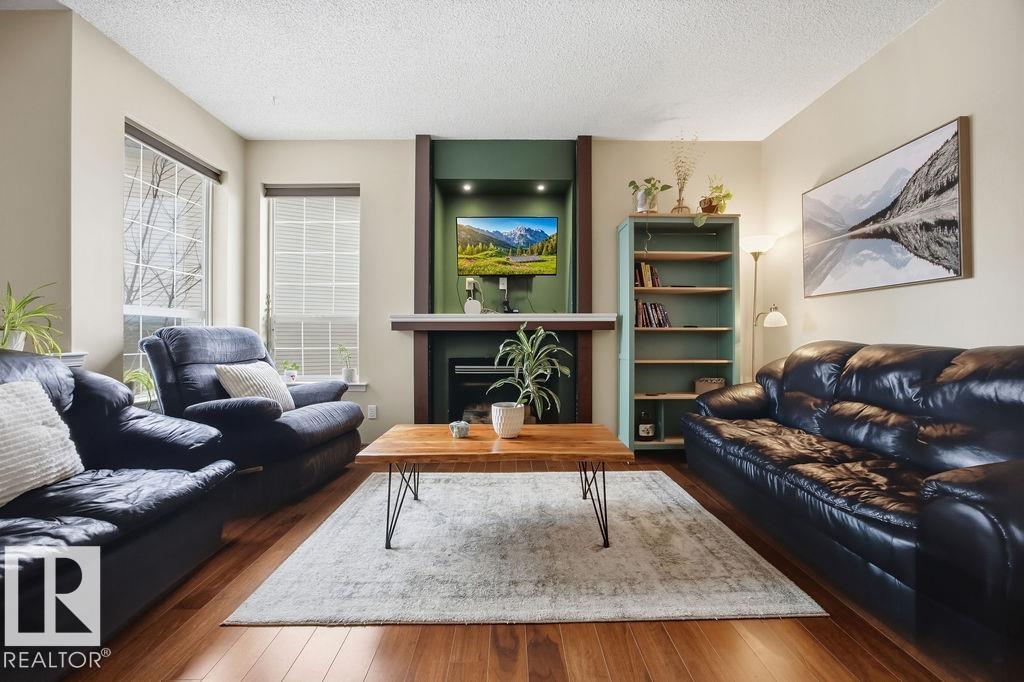 9007 166 Av Nw, Edmonton, Alberta  T5Z 3H5 - Photo 7 - E4477334