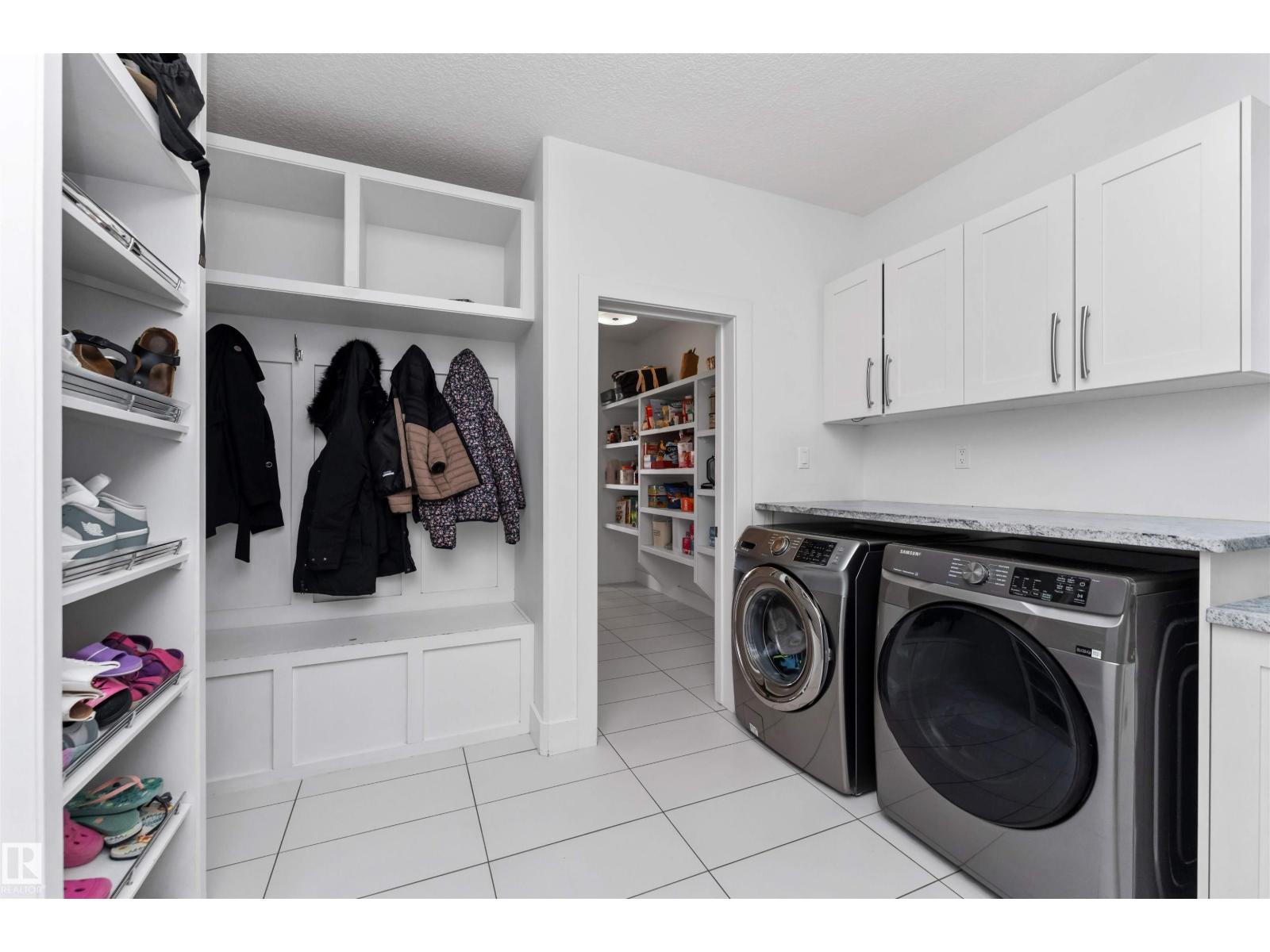 2009 Blue Jay Ct Nw, Edmonton, Alberta  T5S 0J8 - Photo 6 - E4477333