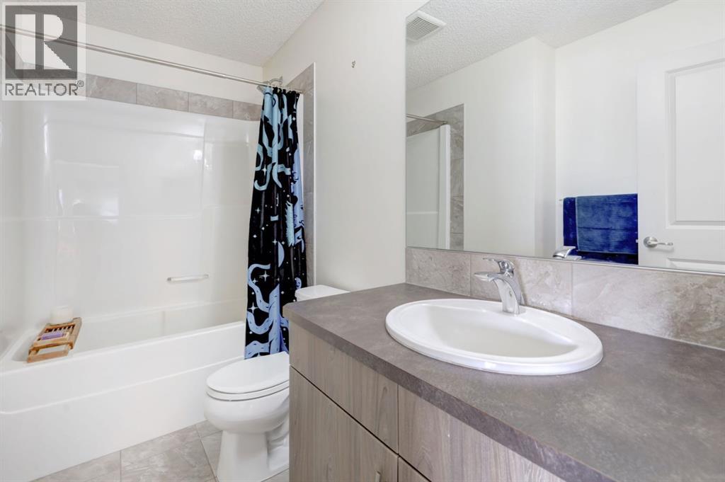 96 Sundown Terrace, Cochrane, Alberta  T4C 2M8 - Photo 20 - A2292867