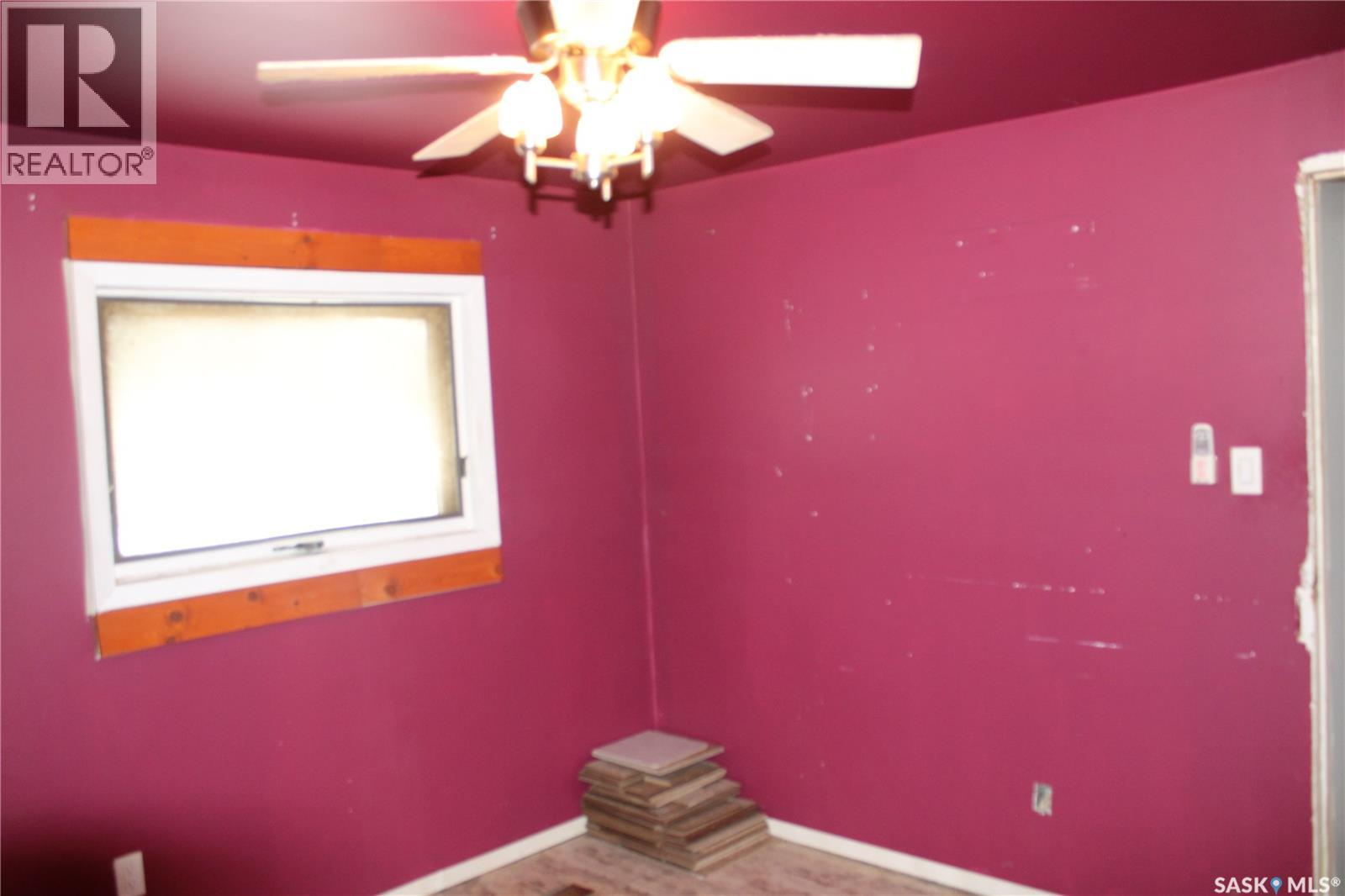 341 4th Street, Bredenbury, Saskatchewan  S0A 0H0 - Photo 13 - SK030383