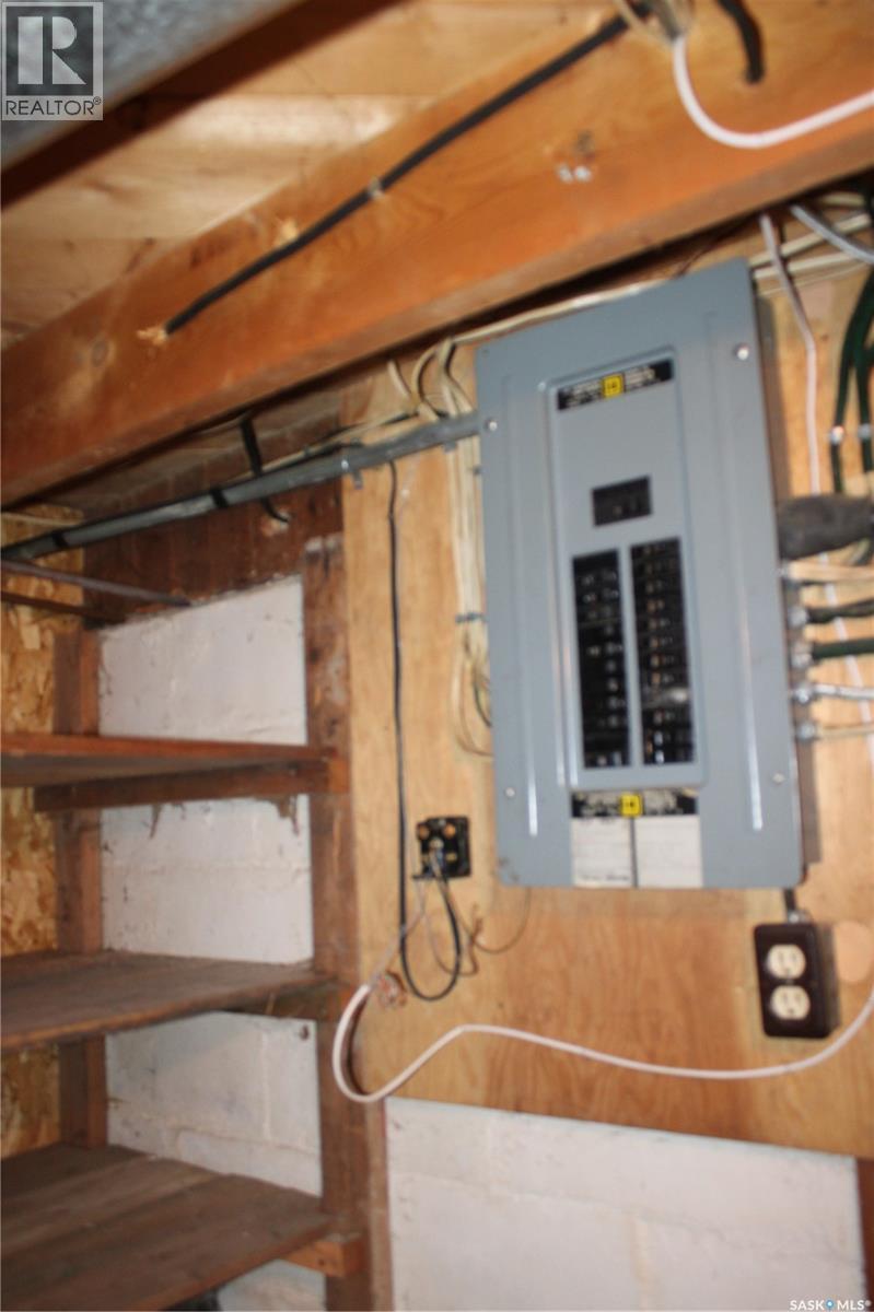 341 4th Street, Bredenbury, Saskatchewan  S0A 0H0 - Photo 22 - SK030383