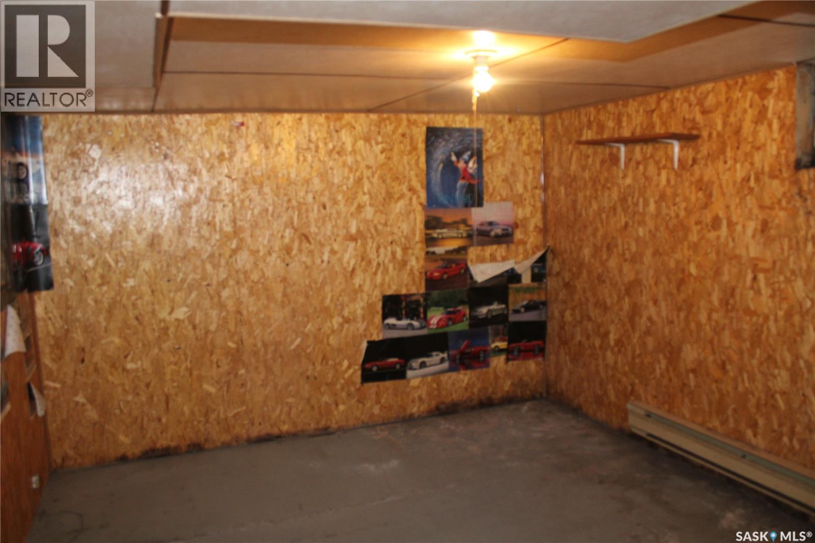 341 4th Street, Bredenbury, Saskatchewan  S0A 0H0 - Photo 23 - SK030383