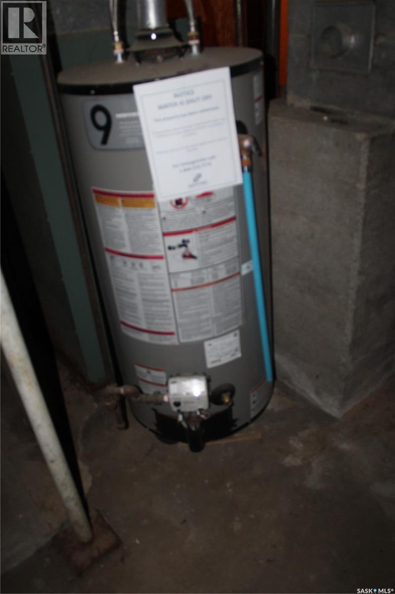 341 4th Street, Bredenbury, Saskatchewan  S0A 0H0 - Photo 24 - SK030383