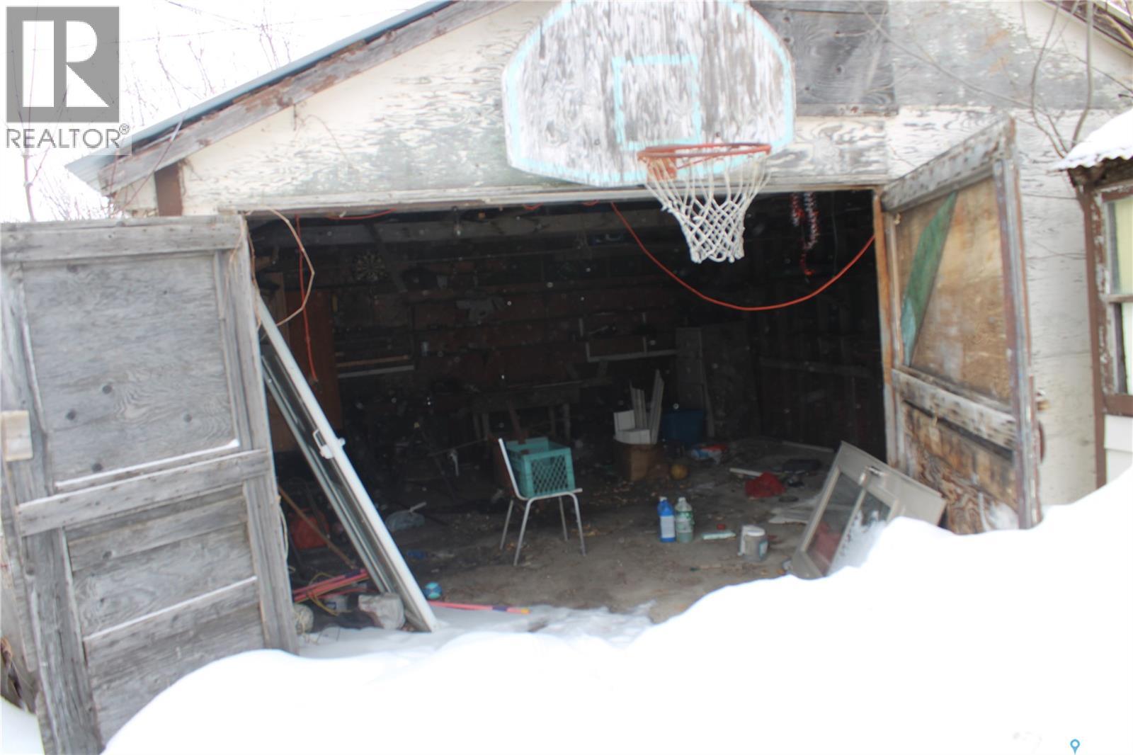 341 4th Street, Bredenbury, Saskatchewan  S0A 0H0 - Photo 31 - SK030383