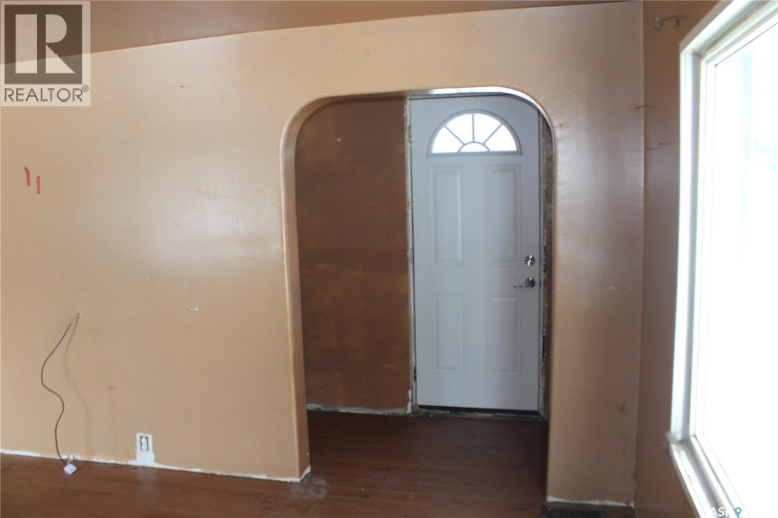 341 4th Street, Bredenbury, Saskatchewan  S0A 0H0 - Photo 6 - SK030383