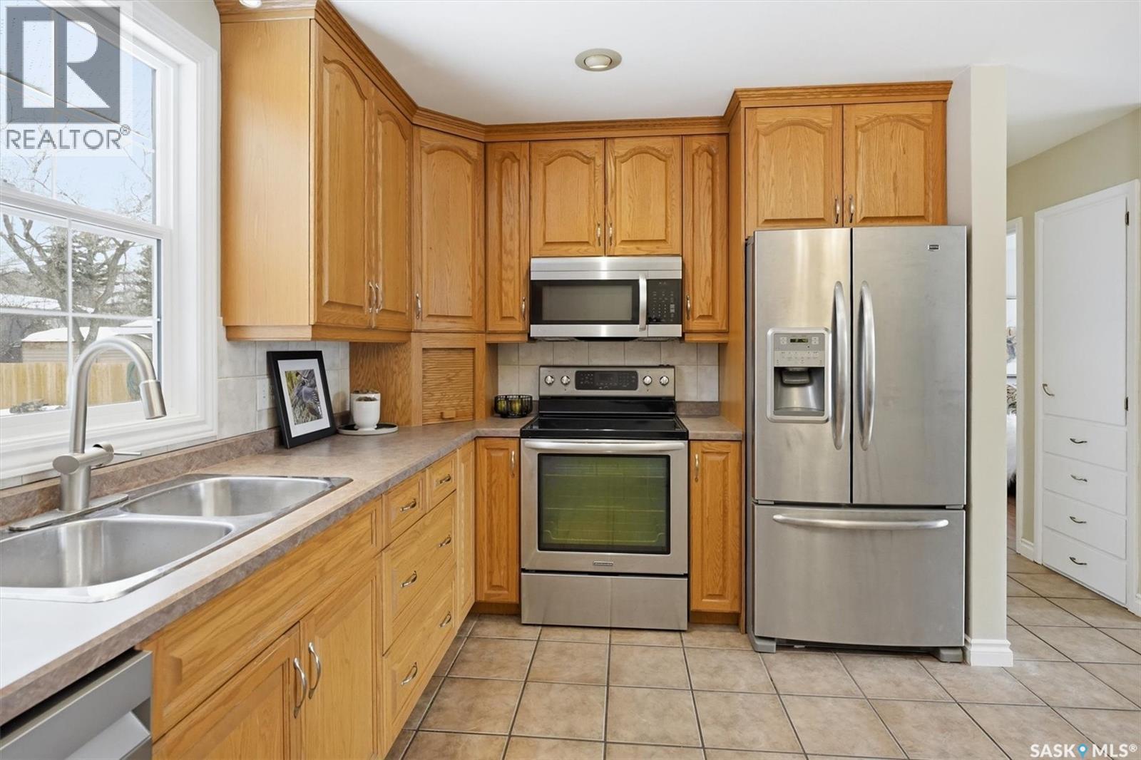 3314 Dieppe Street, Saskatoon, Saskatchewan  S7M 3S7 - Photo 11 - SK030381