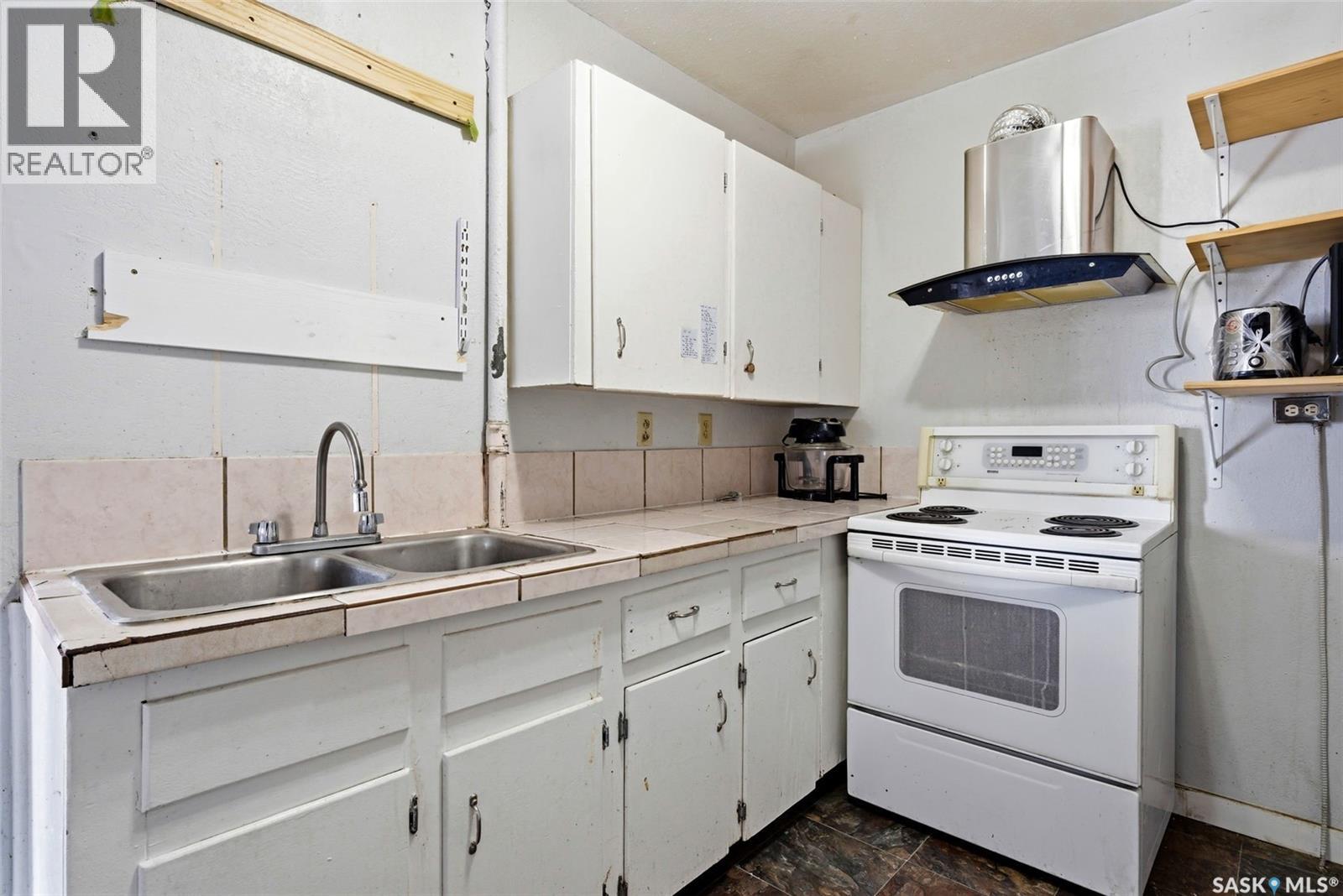 441 Pasqua Street, Regina, Saskatchewan  S4R 4M8 - Photo 10 - SK030218