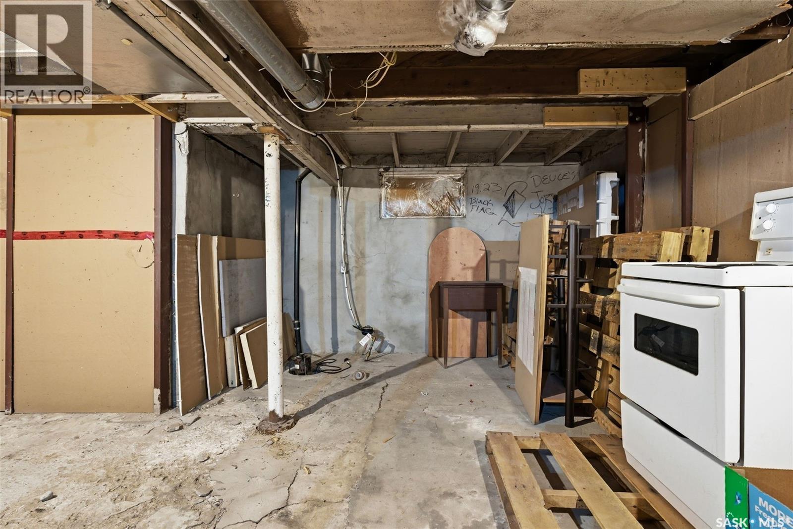 441 Pasqua Street, Regina, Saskatchewan  S4R 4M8 - Photo 18 - SK030218