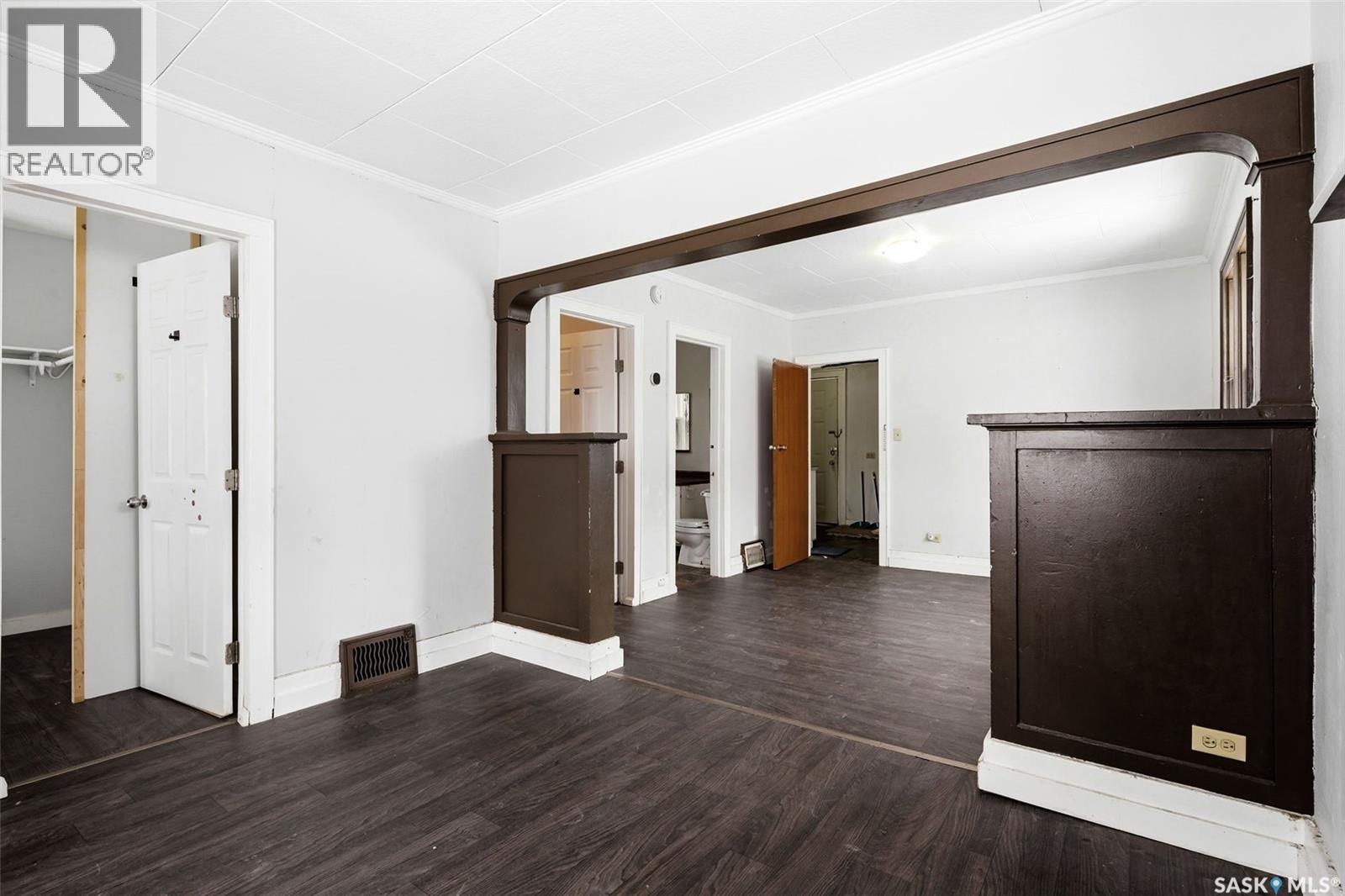 441 Pasqua Street, Regina, Saskatchewan  S4R 4M8 - Photo 5 - SK030218