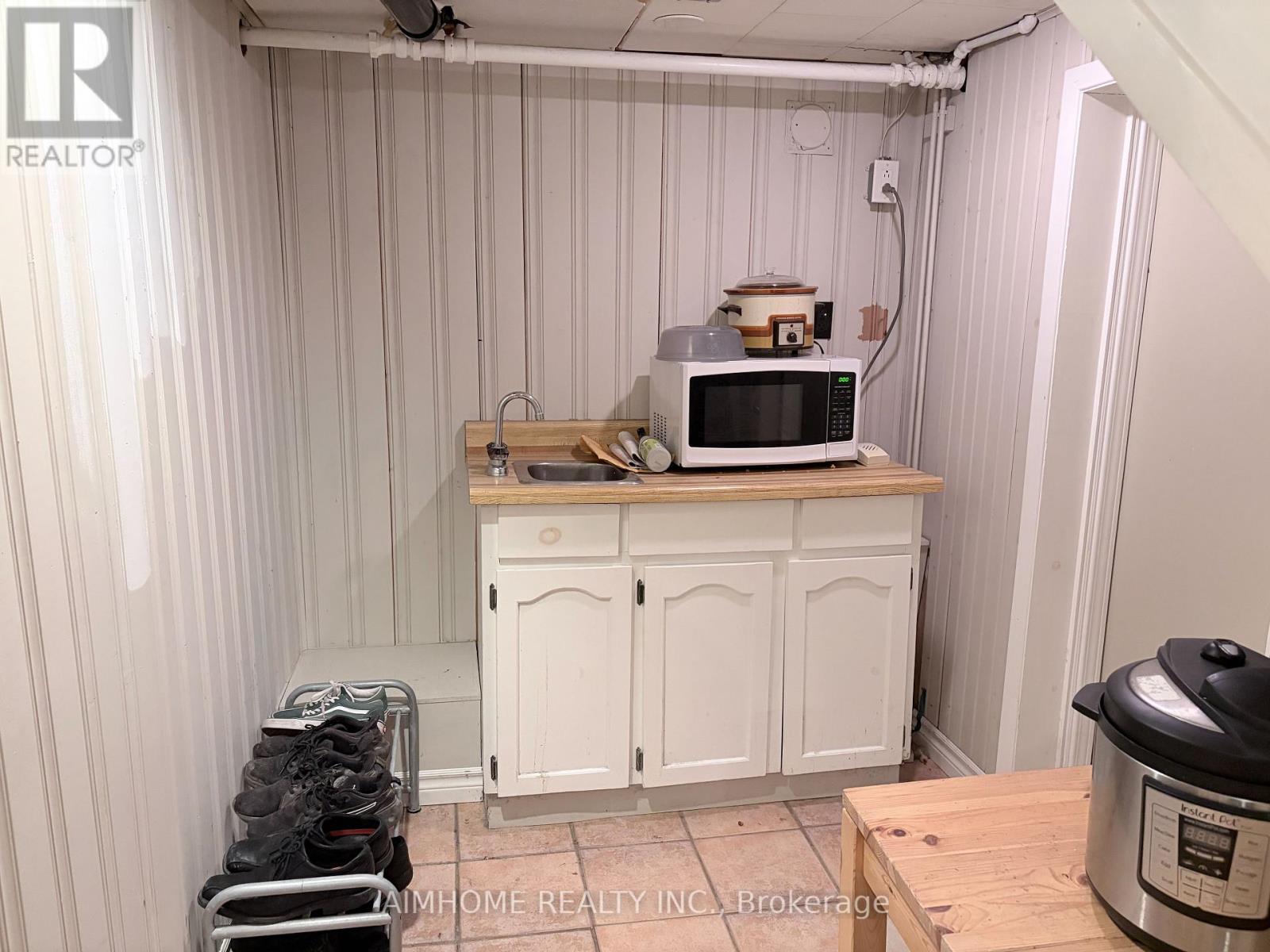 110 Traymore Avenue, Hamilton, Ontario  L8S 1R7 - Photo 15 - X12880260