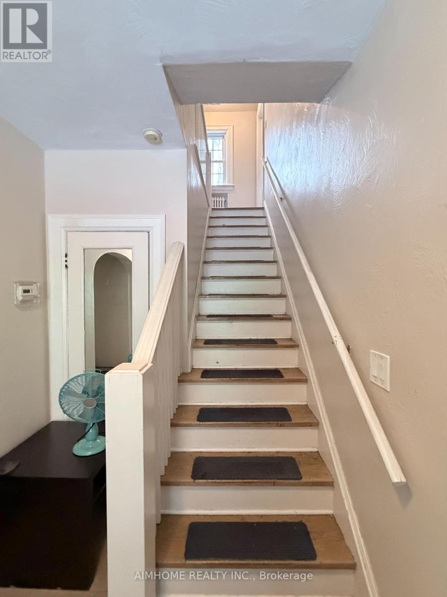 110 Traymore Avenue, Hamilton, Ontario  L8S 1R7 - Photo 19 - X12880260