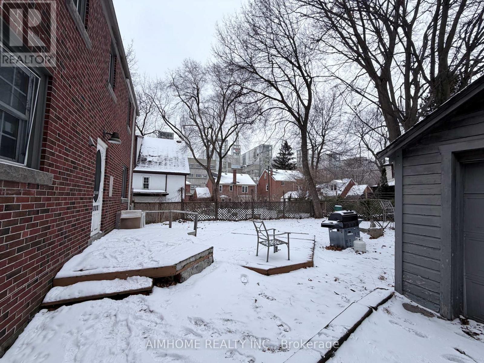 110 Traymore Avenue, Hamilton, Ontario  L8S 1R7 - Photo 5 - X12880260