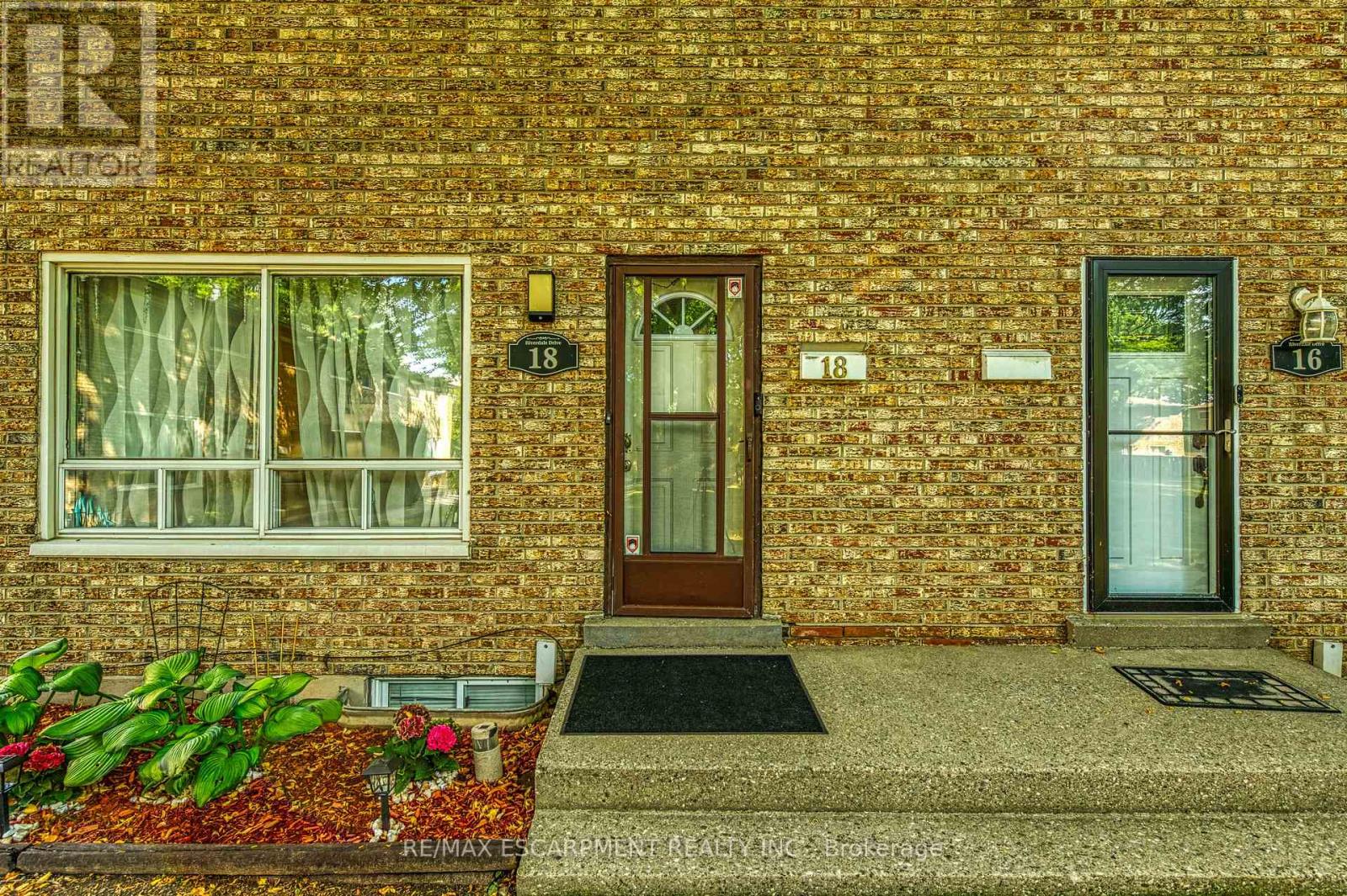 18 Riverdale Drive, Hamilton, Ontario  L8E 1J8 - Photo 26 - X12880286