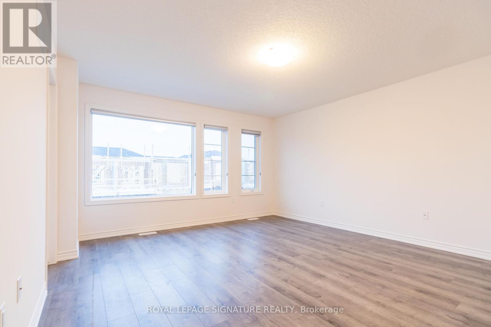 10 - 61 Soho Street, Hamilton, Ontario  L8J 0M6 - Photo 14 - X12880302