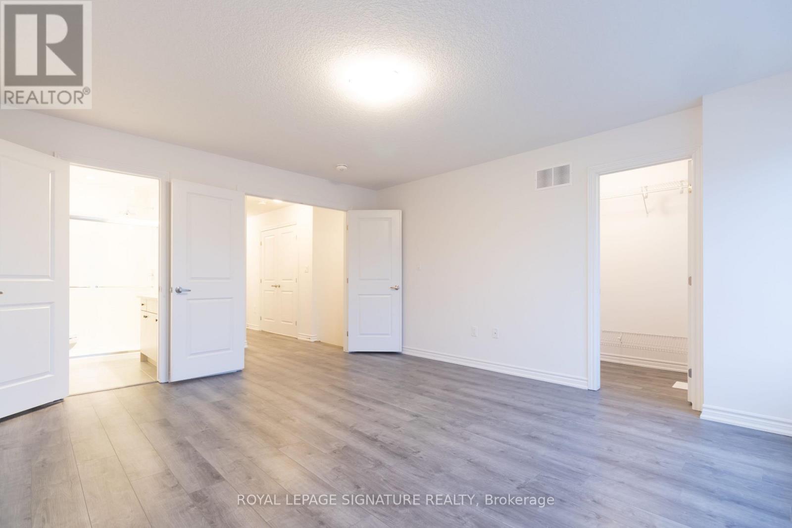 10 - 61 Soho Street, Hamilton, Ontario  L8J 0M6 - Photo 15 - X12880302