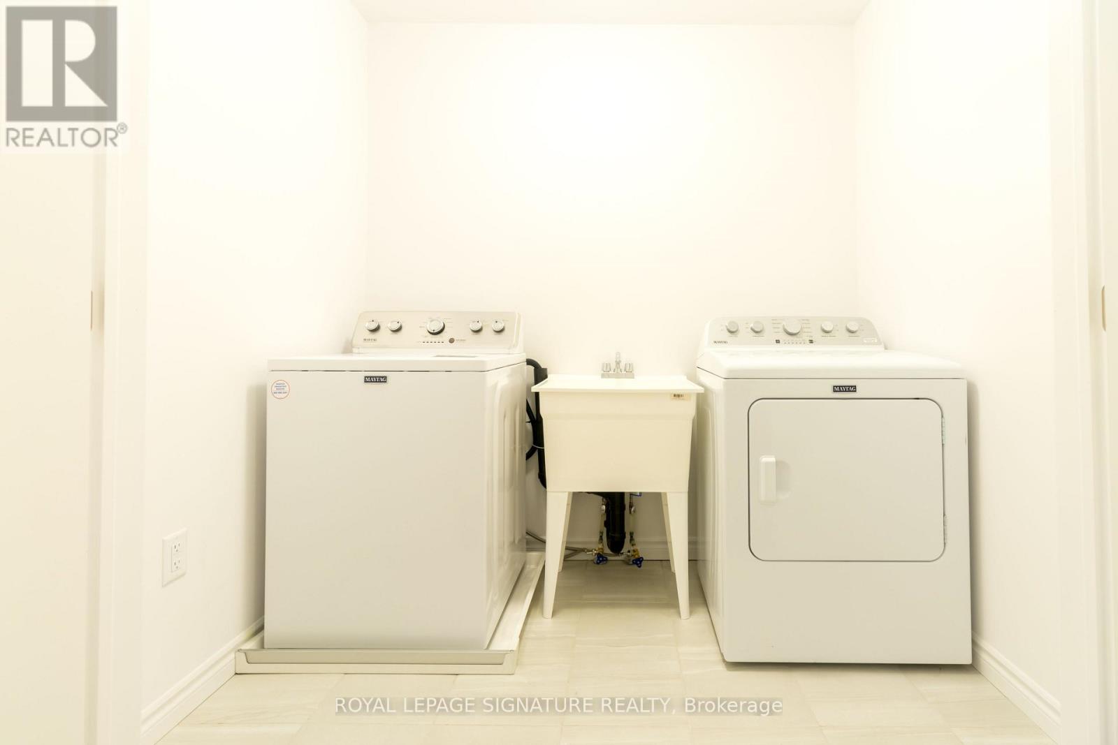 10 - 61 Soho Street, Hamilton, Ontario  L8J 0M6 - Photo 24 - X12880302