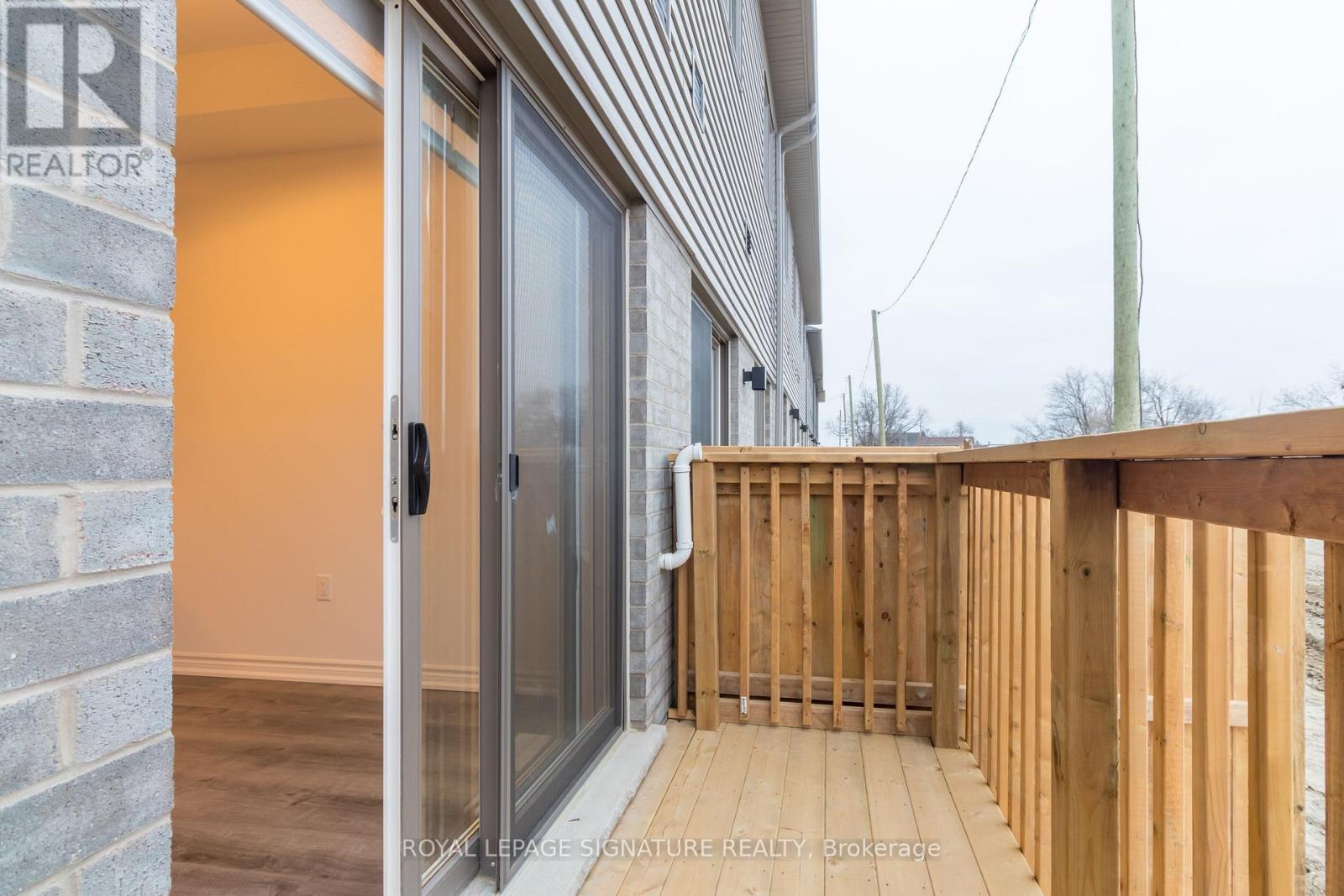 10 - 61 Soho Street, Hamilton, Ontario  L8J 0M6 - Photo 27 - X12880302