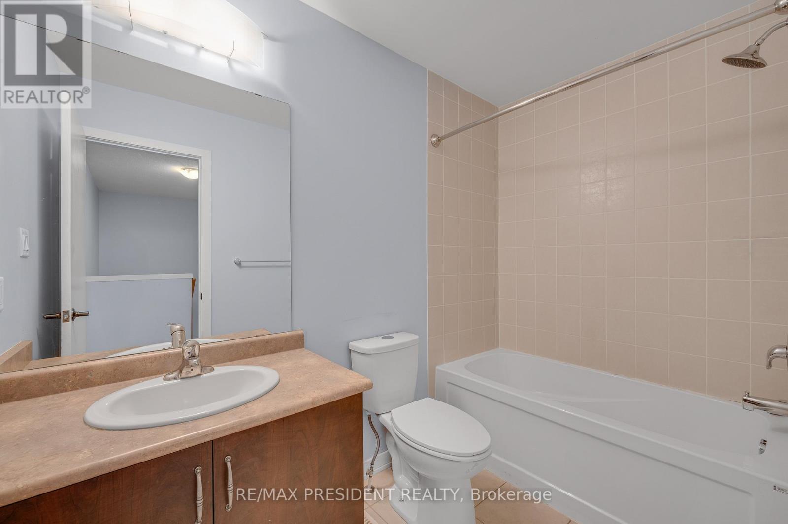 144 Crafter Crescent, Hamilton, Ontario  L8J 0H8 - Photo 18 - X12880350