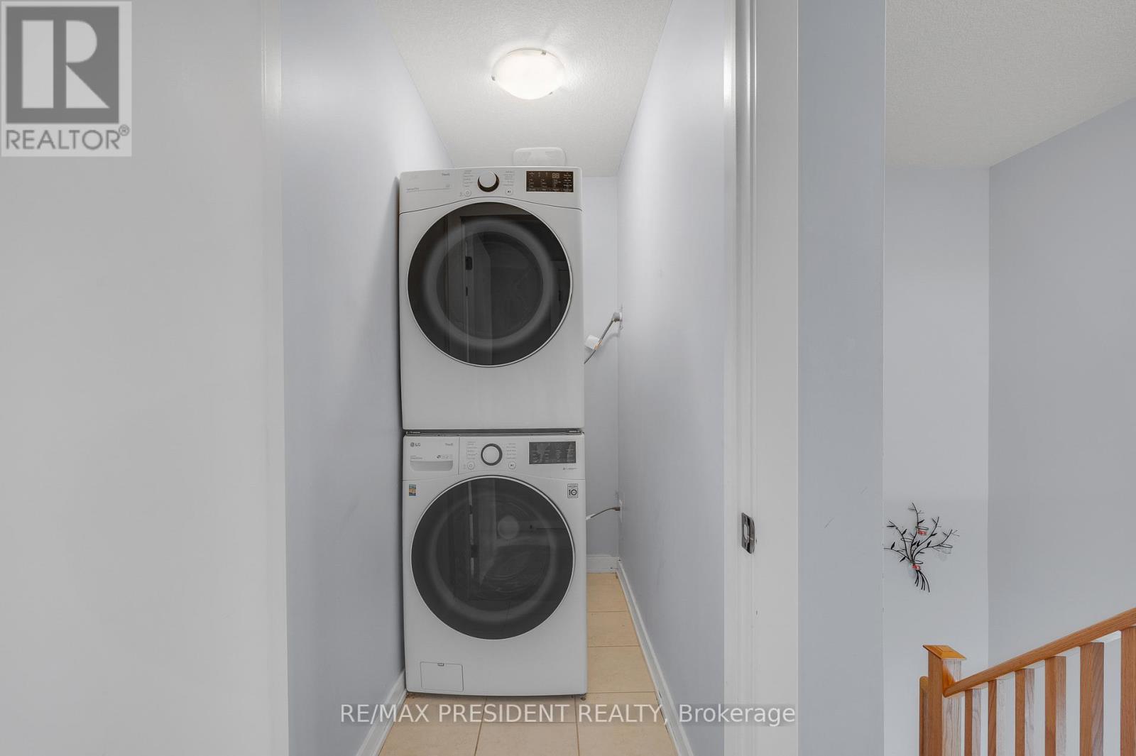 144 Crafter Crescent, Hamilton, Ontario  L8J 0H8 - Photo 19 - X12880350