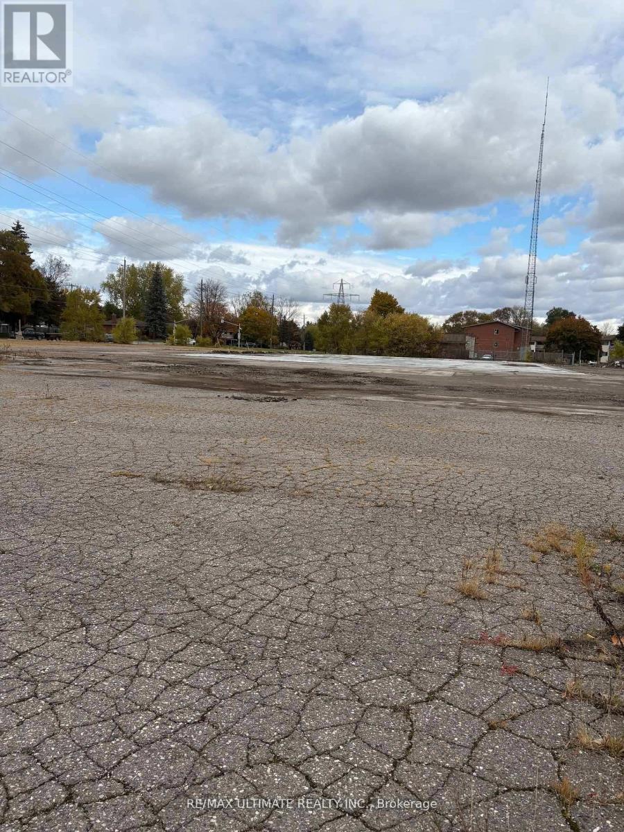 1154 Hamilton Road, London East, Ontario  N5W 1A9 - Photo 2 - X12880364