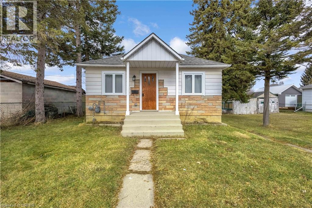 35 Eighth Avenue, Eagle Place East, Brantford 