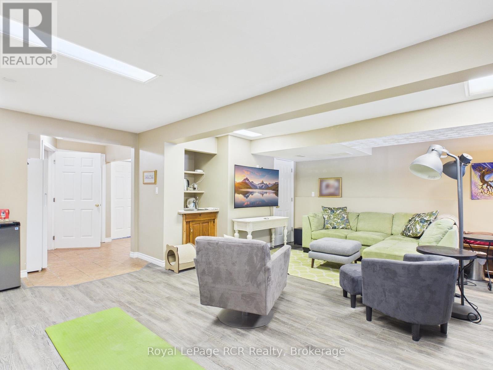 208 Pellisier Street, Grey Highlands, Ontario  N0C 1E0 - Photo 32 - X12855968