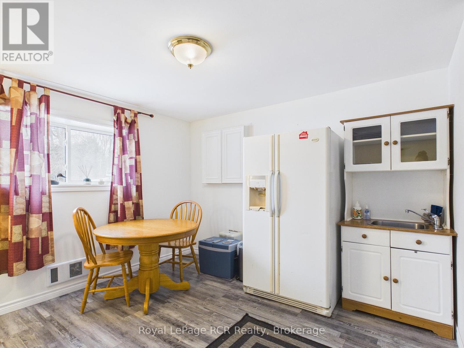 208 Pellisier Street, Grey Highlands, Ontario  N0C 1E0 - Photo 40 - X12855968