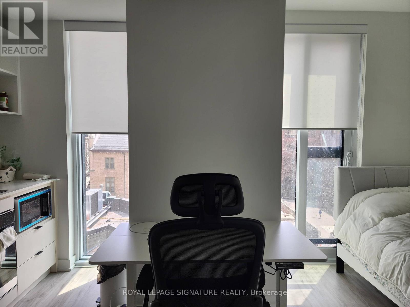 515 - 252 Church Street, Toronto (Church-Yonge Corridor), Ontario  M5B 0E6 - Photo 9 - C12805662