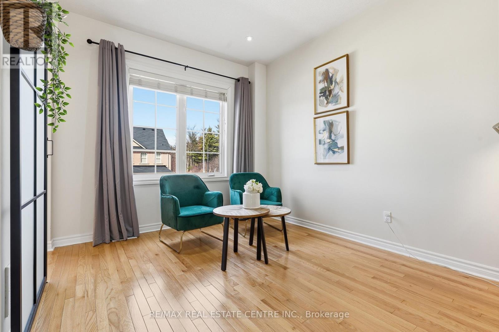 1577 Bruny Avenue, Pickering, Ontario  L1X 0C5 - Photo 14 - E12868376