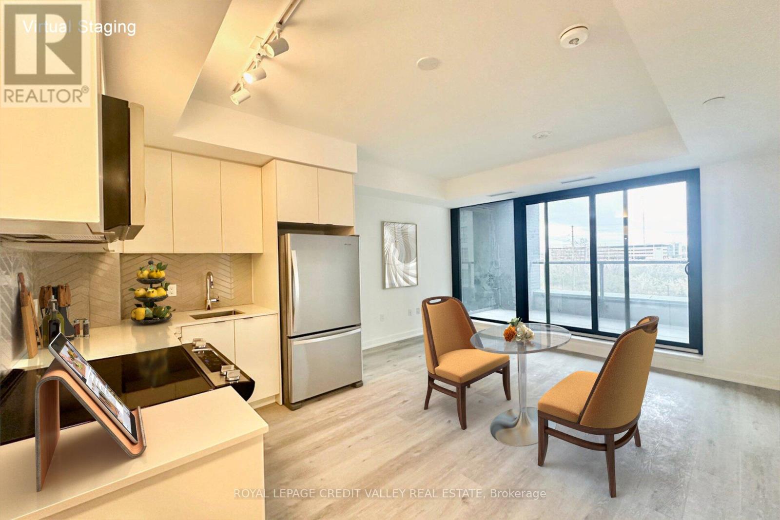 310 - 1606 CHARLES STREET, Whitby, Ontario