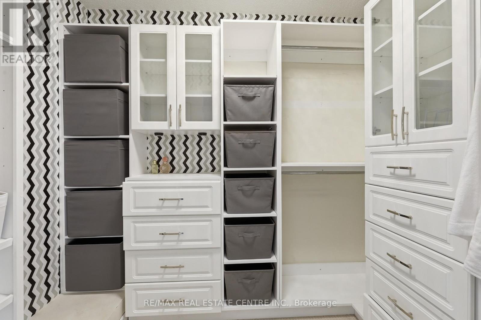 1577 Bruny Avenue, Pickering, Ontario  L1X 0C5 - Photo 27 - E12868376