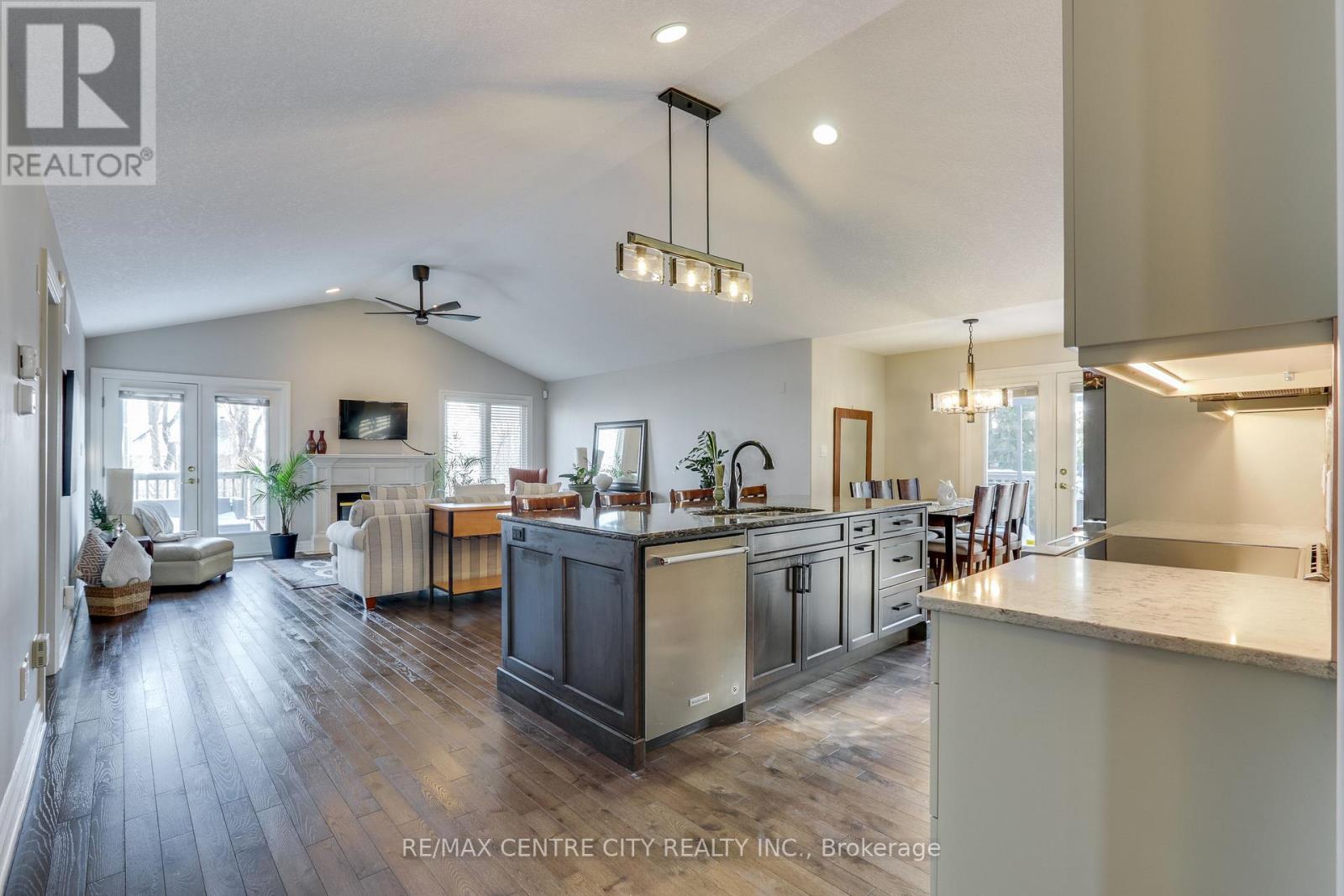 16 - 947 Adirondack Road, London South, Ontario  N6K 4Y7 - Photo 15 - X12665204