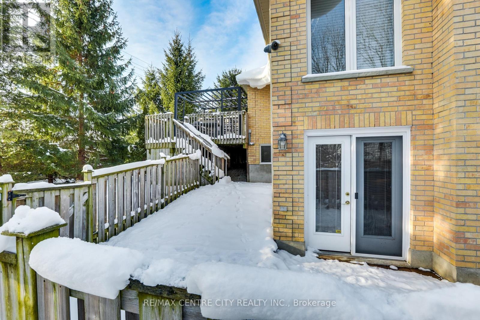 16 - 947 Adirondack Road, London South, Ontario  N6K 4Y7 - Photo 45 - X12665204