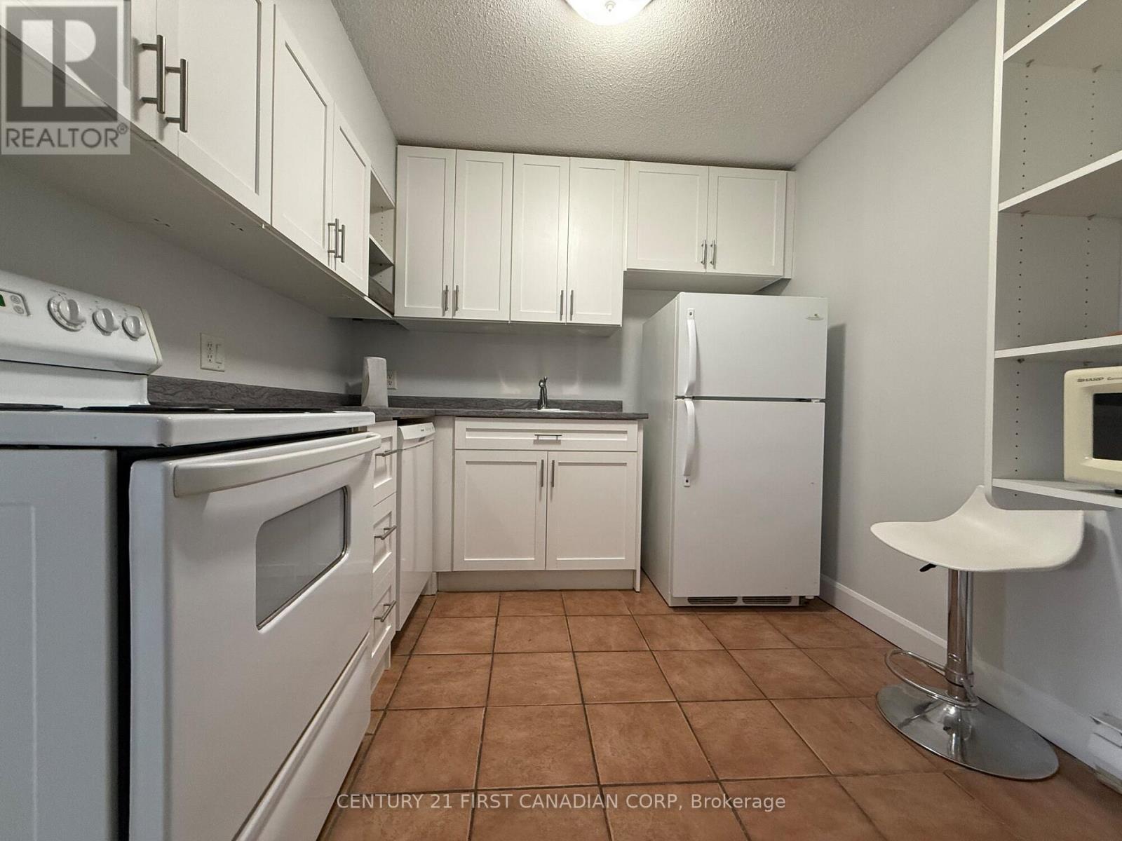 114 - 15 Jacksway Crescent, London North, Ontario  N5X 3T8 - Photo 13 - X12877430