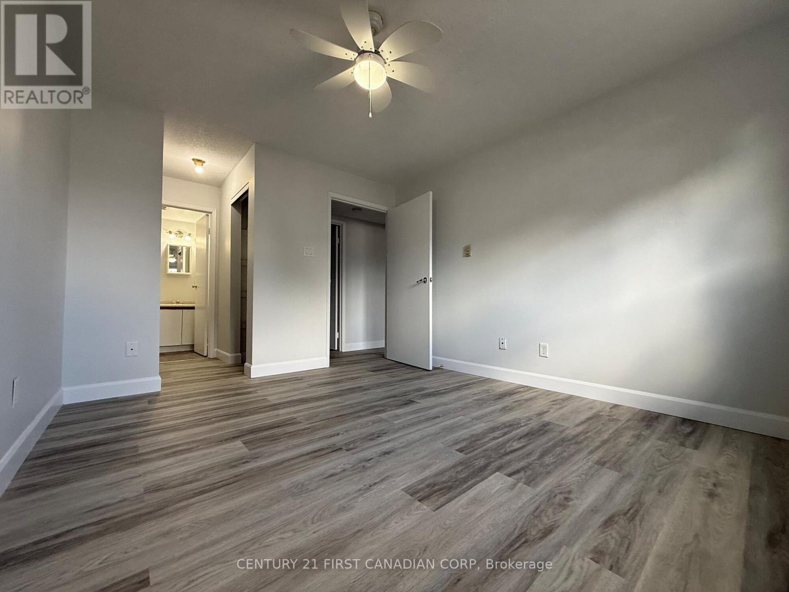 114 - 15 Jacksway Crescent, London North, Ontario  N5X 3T8 - Photo 9 - X12877430