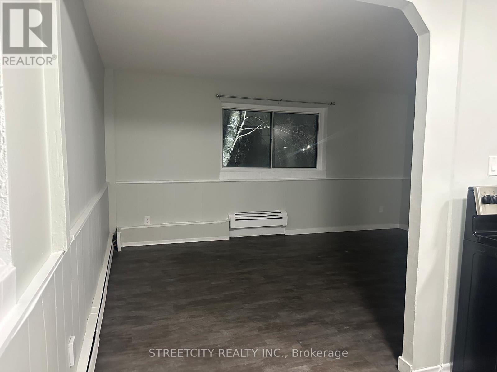 22 - 220 Ashland Avenue, London East, Ontario  N5W 4H4 - Photo 4 - X12879534