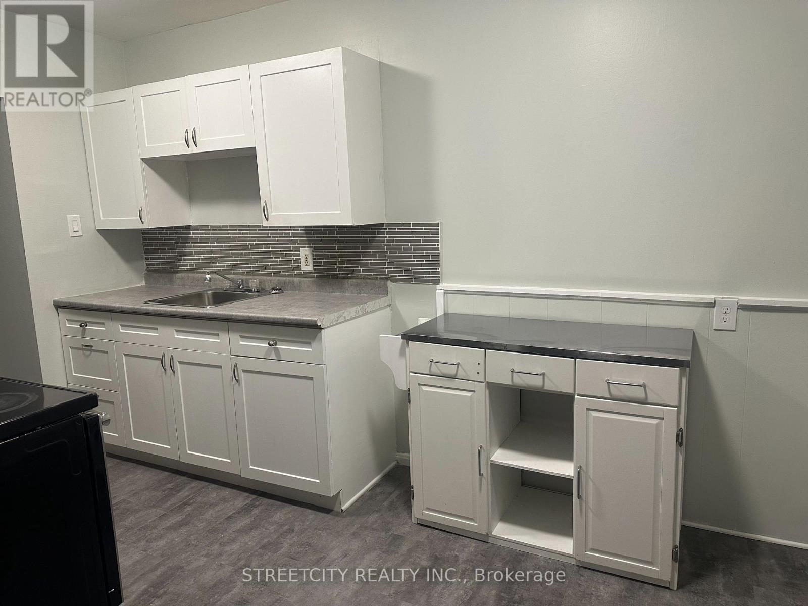 22 - 220 Ashland Avenue, London East, Ontario  N5W 4H4 - Photo 6 - X12879534